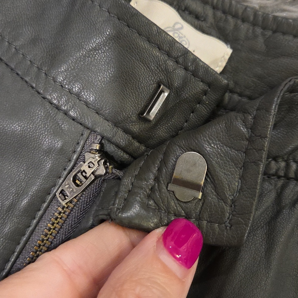 Joie Women's Lamb Leather Charcoal Gray Shorts Size 4! - Picture 7 of 11